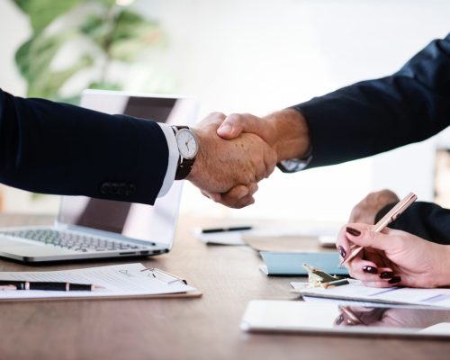 agreement-business-businessmen-886465-scaled